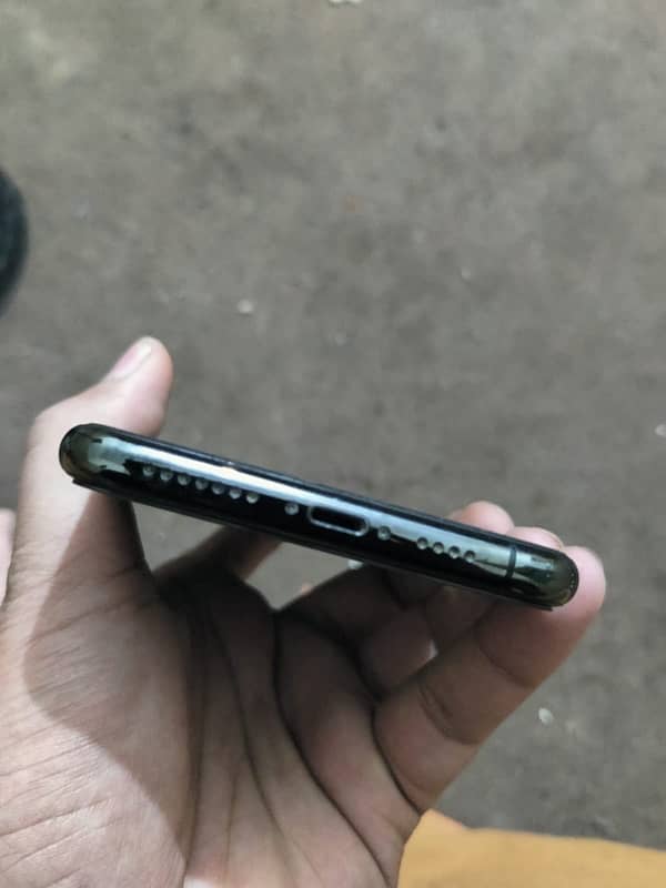 iphone 11 pro max 256GB 5