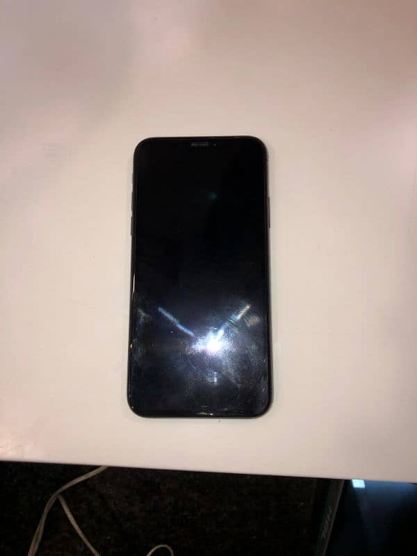 Iphone xs Black Non PTA 10/10 condition 7