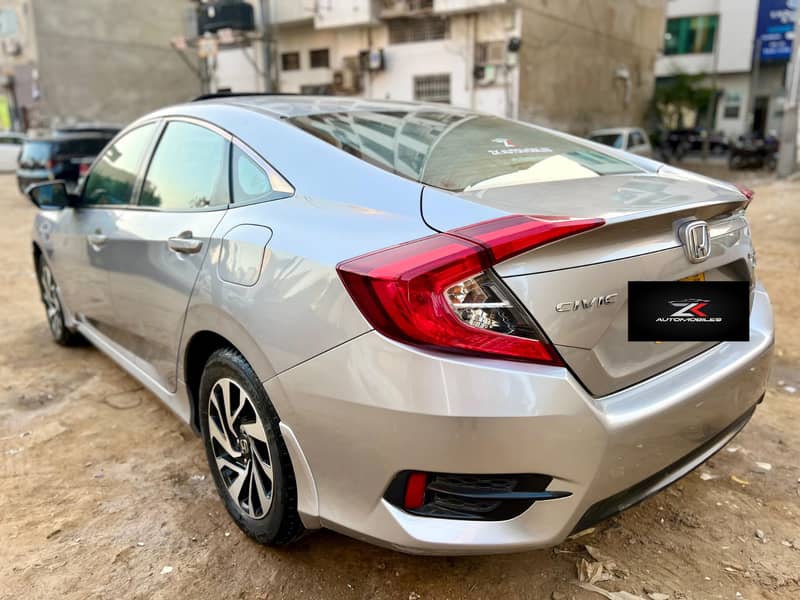 Honda Civic VTi Oriel Prosmatec 2018 4