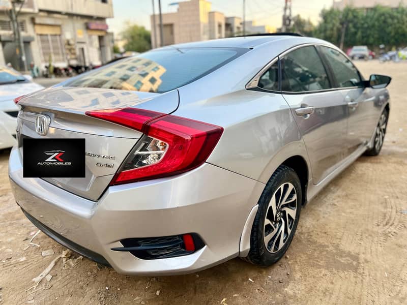 Honda Civic VTi Oriel Prosmatec 2018 6