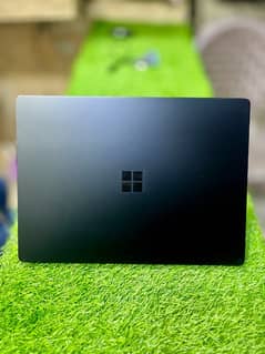 Microsoft Laptop 3 - Black - Core i7 10th - 16gb 512gb