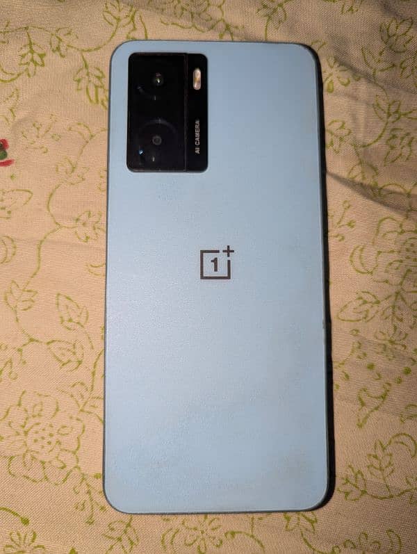 ONEPLUS N20 SE. 6 GB RAM 1