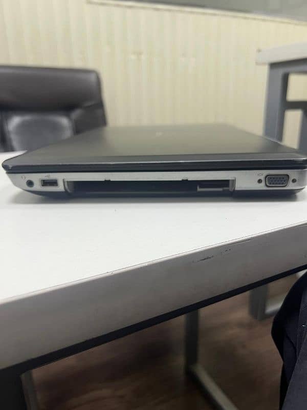 Dell Laptop core i 5, 2 gernation with SSD 128 GB 2