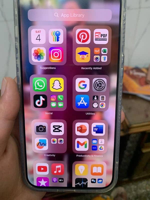 iphone 15 Pro Max JV 1