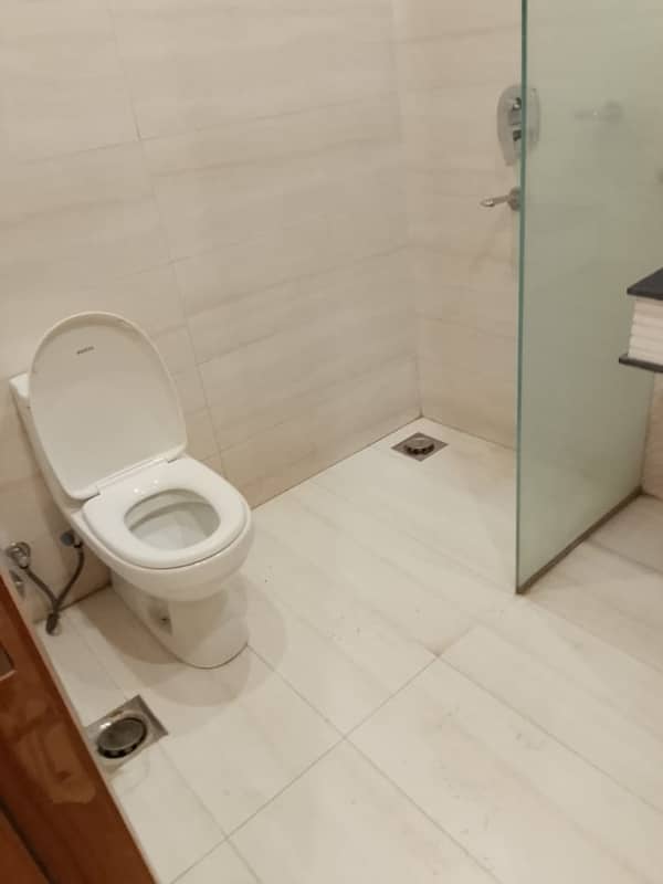 Main Shahjamal Road Luxury Apartment 7