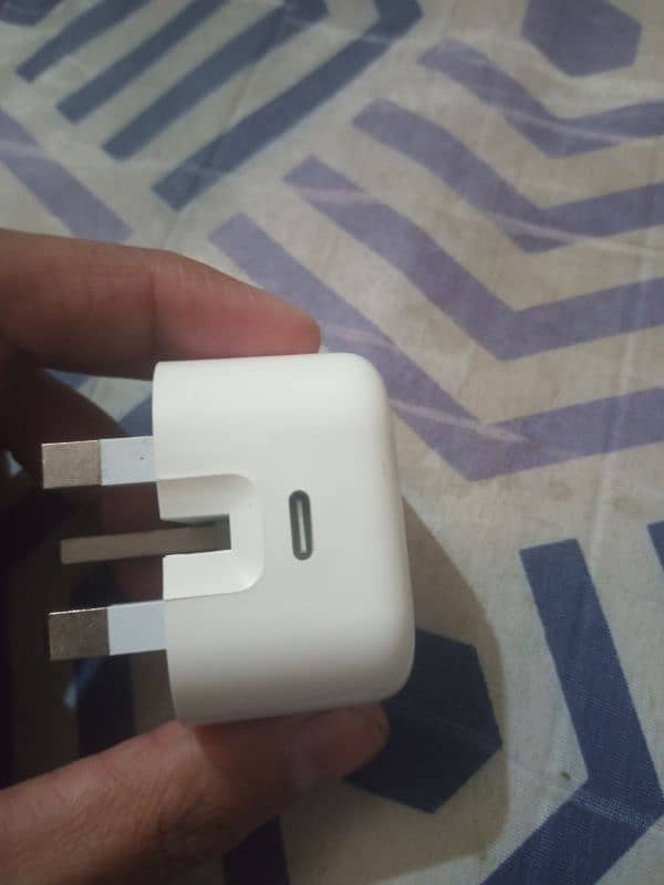 Apple iPhone 20W high Quality Charger available 4