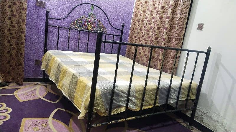 iron bed with mattress 2 iron chair 6