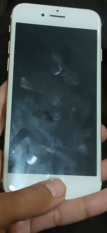 iPhone 7 (9/10 Condition) - 32GB, Outclass Battery Timing,  read add 1