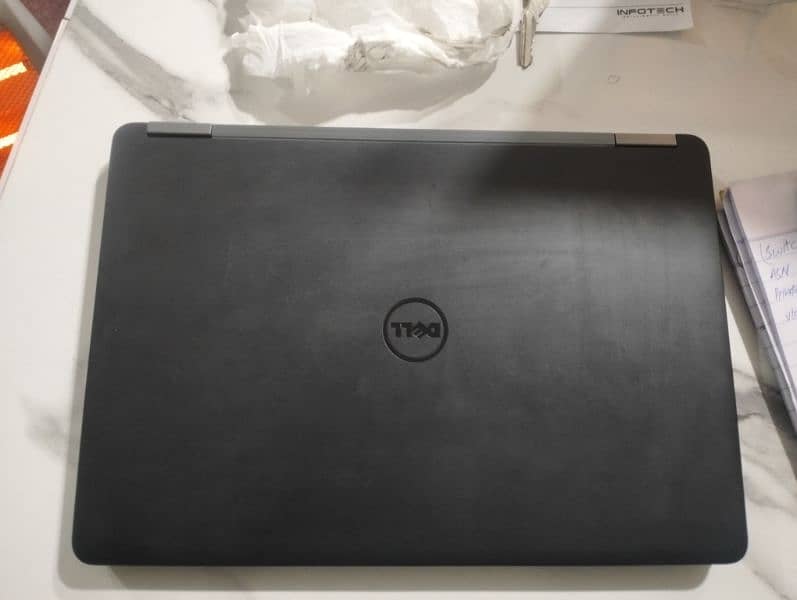 Dell E-7270 I7 6thgenration 256gb ssd 0