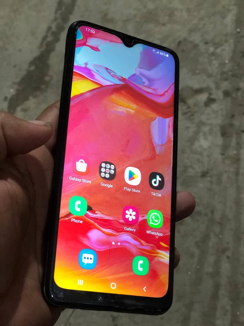 Samsung Galaxy A70.  only mobile   call 03456304243 1