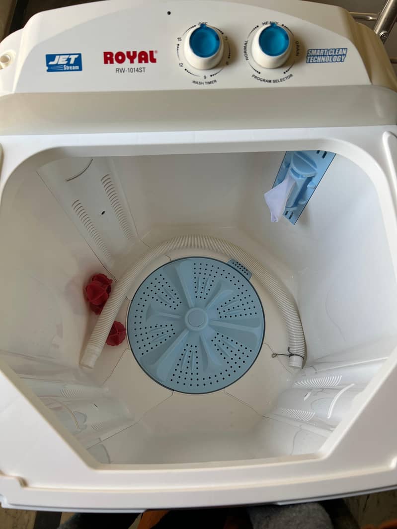 Royal Washing Machine 1