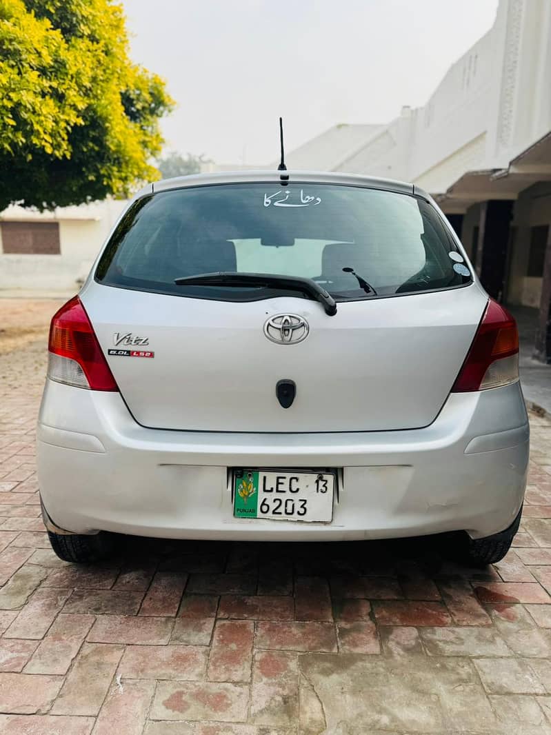 Toyota Vitz (2010) model 1