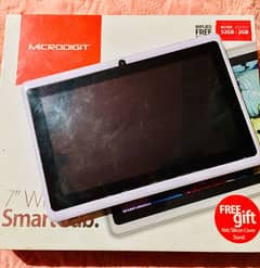 Microdigit tablet lush condition with box.