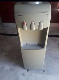 Dispenser