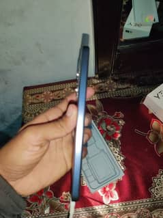 vivo y36 with box charger