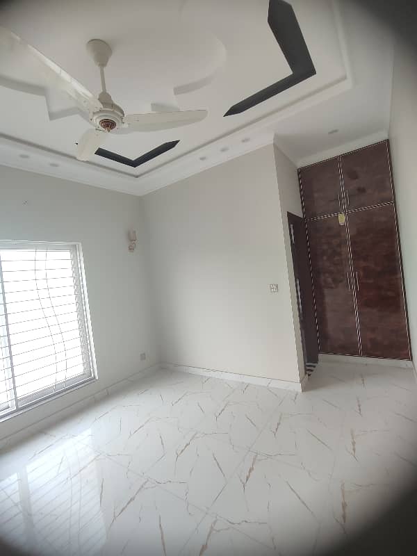 A 5 Marla Double Story Brand New House For Sale In A1 Block Central Park 15