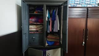 Metal wardrobe safe almari with lockup full size Price negotiable