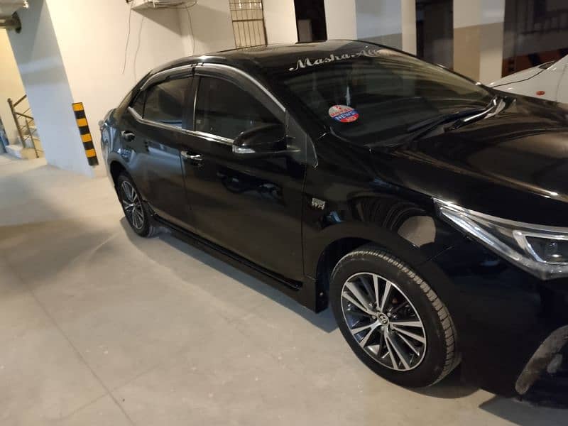 Toyota Altis Grande 2019 4