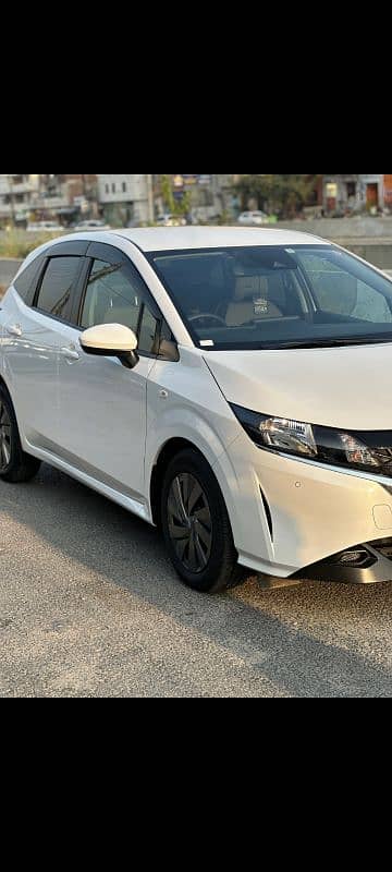 Nissan Note E Power 2021 3