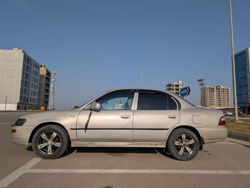 Toyota Corolla XE 1994 5