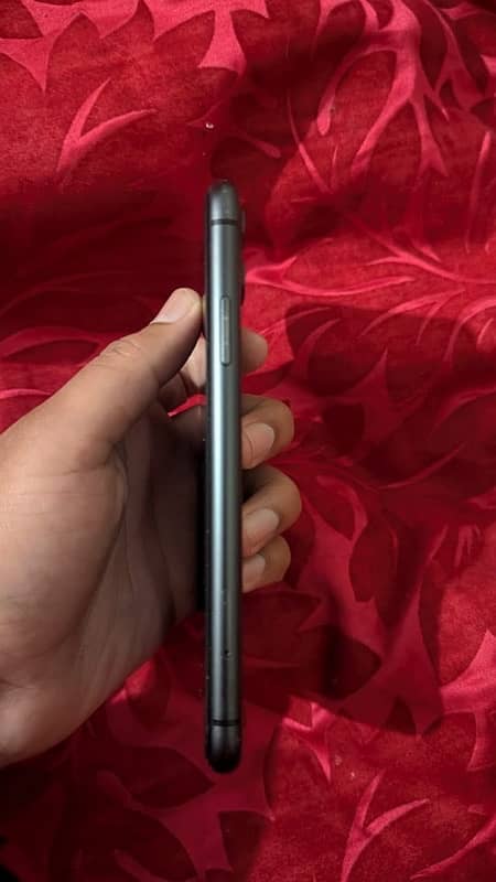 iphone 11 64gb factory 2