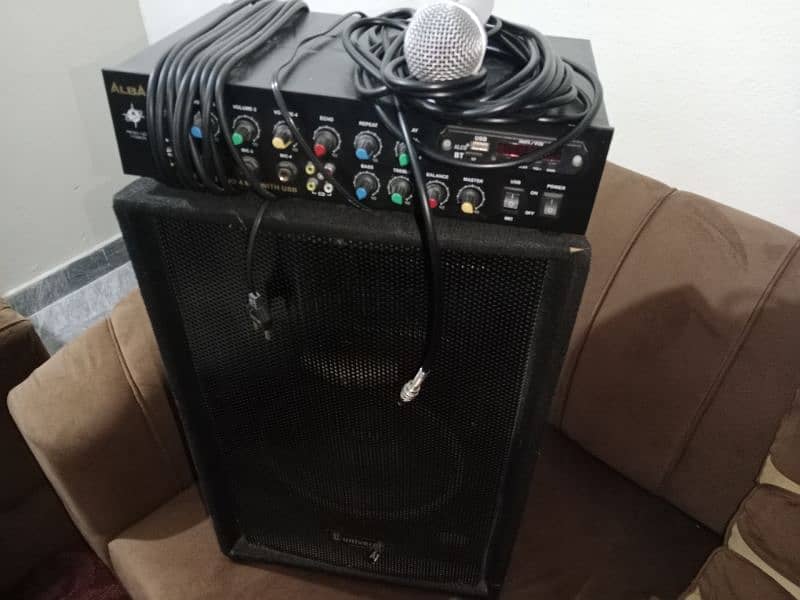 Loud speaker set speaker, amplifier and mic for sale all in one price 1