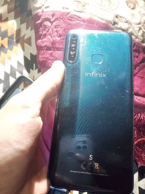 Infinix s5 6gb Ram 128 storage 3