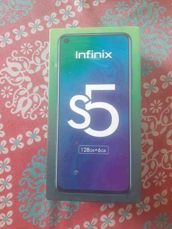 Infinix s5 6gb Ram 128 storage 6