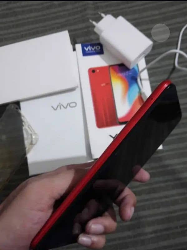 Vivo Y83 4