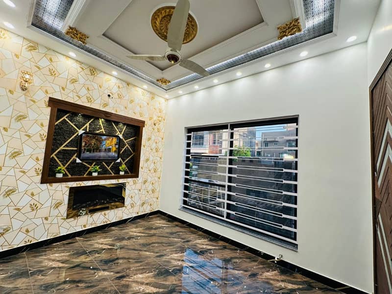 5 Marla luxury Brand New house available for Sale in Sector E 3