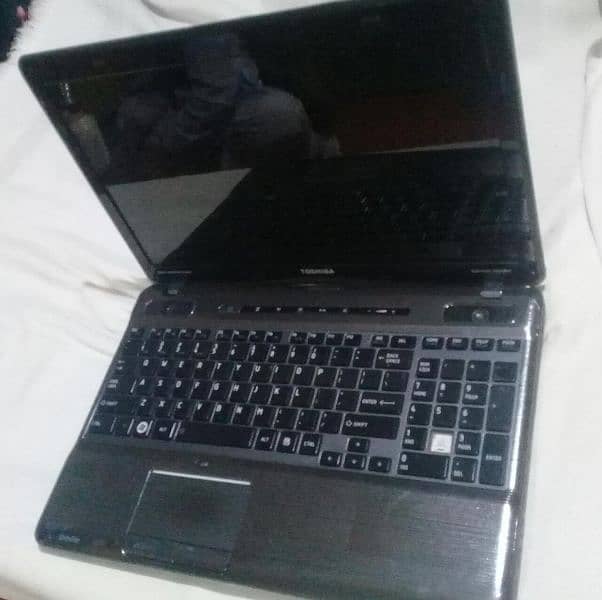 Toshiba satellite laptop core i7 2nd gen 0