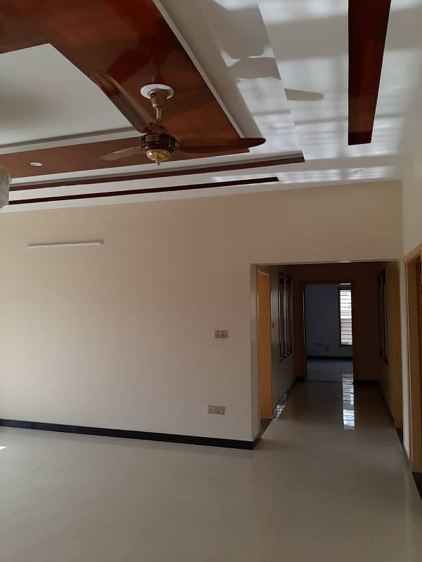 1 Kanal beautiful house upper portion Available for rent in Dha phase 2 Islamabad 9