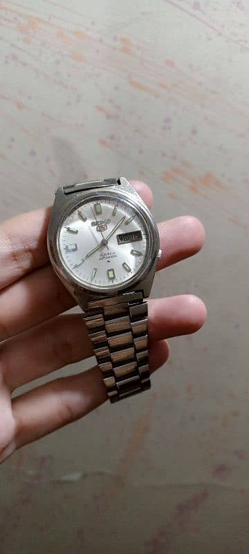 Seiko 5 automatic stainless steel 4