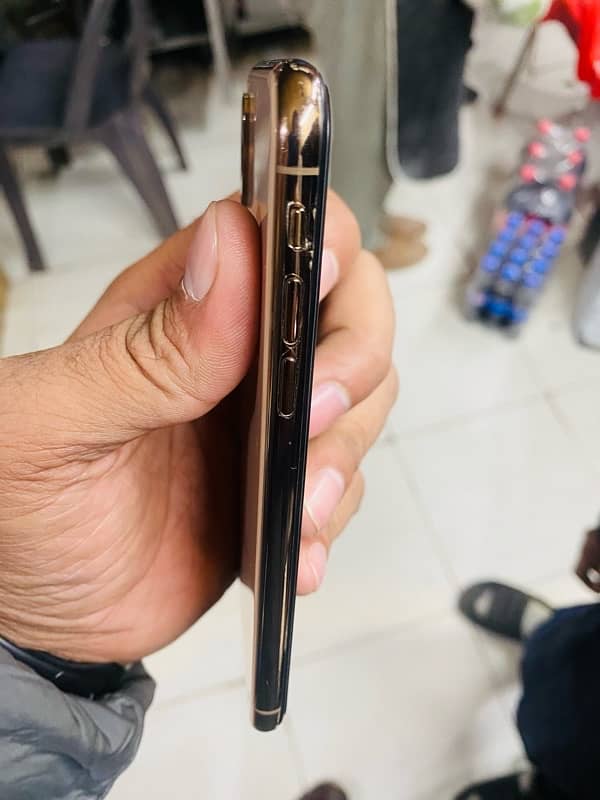 Iphone Xs 64 GB Factory Unlock Non Pta 4