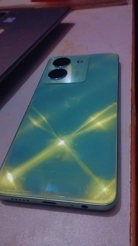 Vivo Y27s Female used within Warranty with Box and Original Charger 10