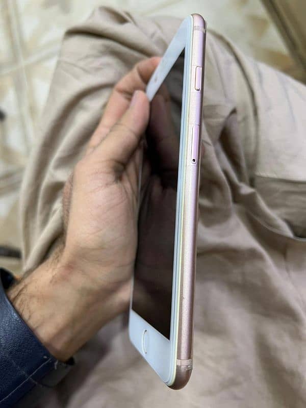 iphone 8plus Gold 64gb nonpta 2