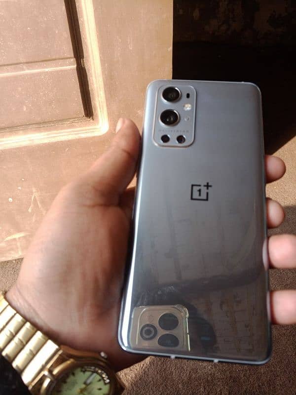 OnePlus 9 Pro 10/10 condition 2