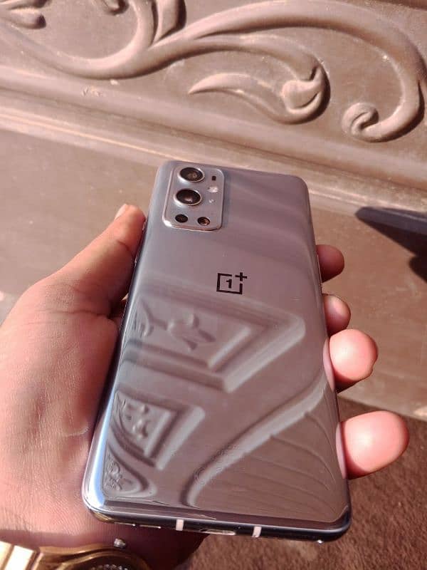 OnePlus 9 Pro 10/10 condition 3