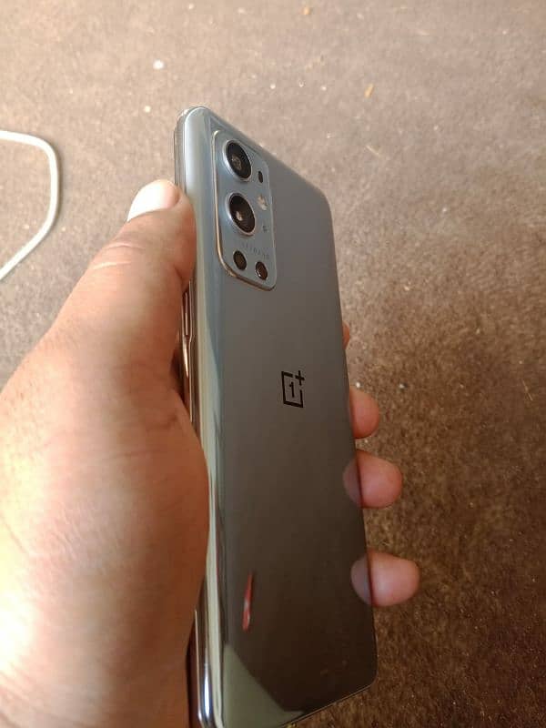 OnePlus 9 Pro 10/10 condition 4