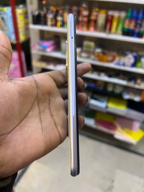 vivo y20 4 64gb Camera ni chalta baki okay ha 1