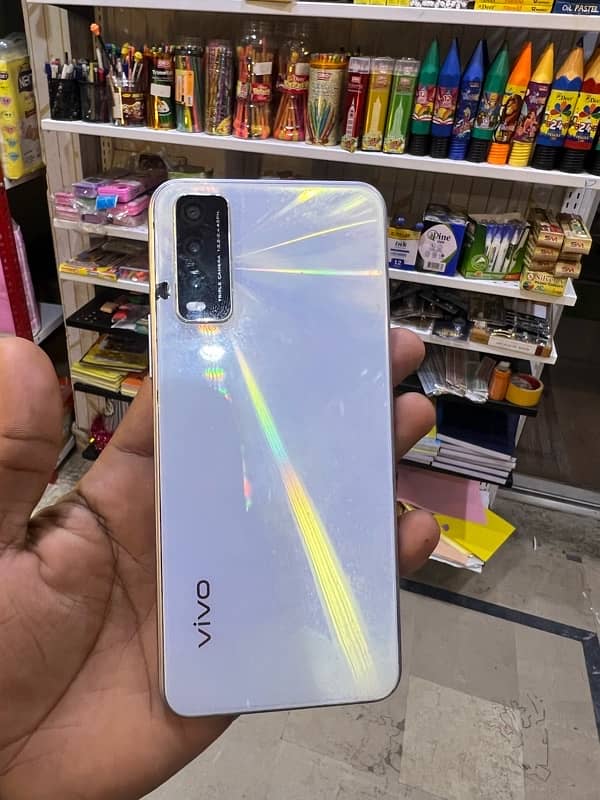 vivo y20 4 64gb Camera ni chalta baki okay ha 3