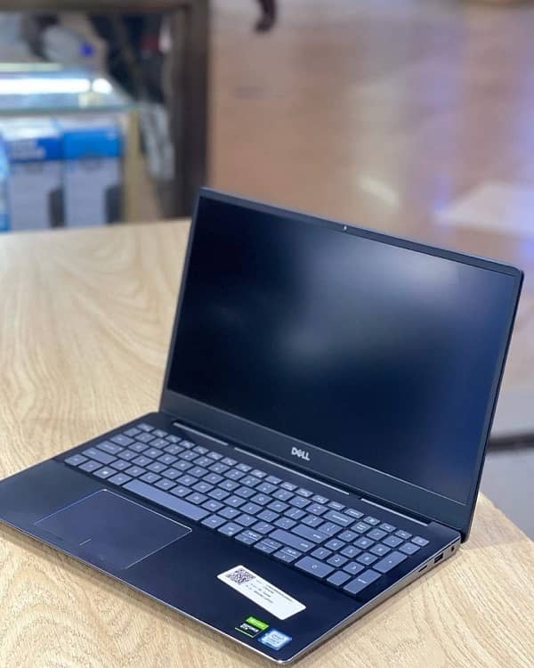 DELL VOSTRO 7590 (CORE I7 9TH) GTX 1650 3