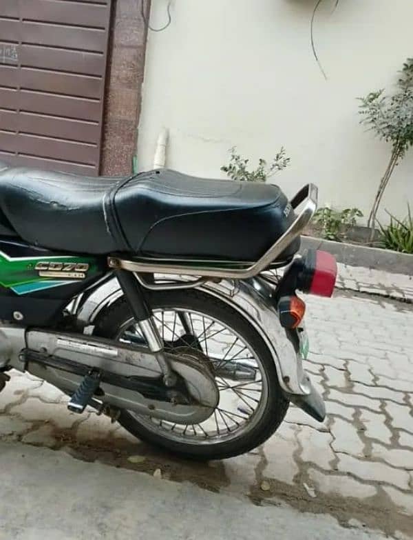 Honda CD 70 4