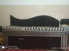 Stylish, Luxury decorated Sofa with Large 2-Drawer