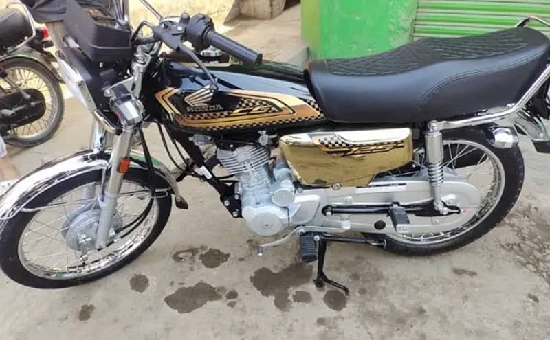 Honda cg 125 gold special edition 0