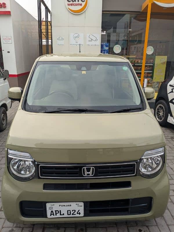 Honda N WGN. L Honda Sensing 1