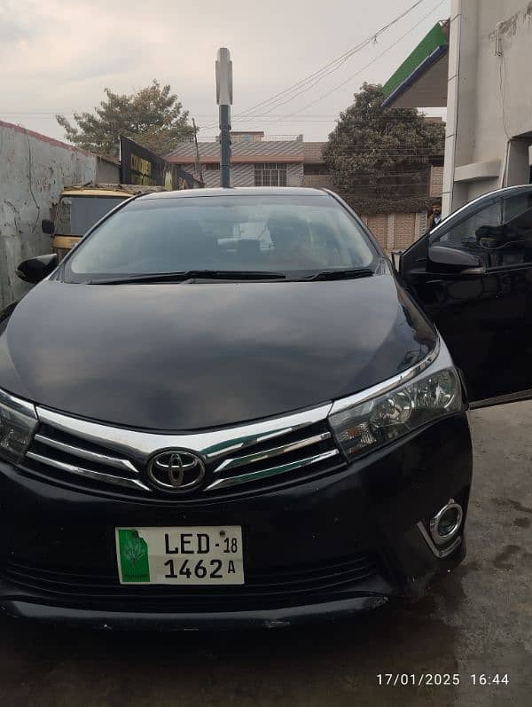 Toyota Corolla Altis 2015 1