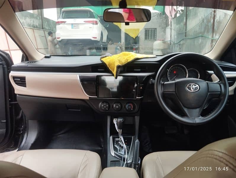 Toyota Corolla Altis 2015 8