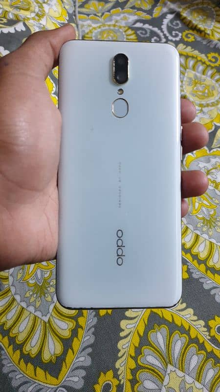 Oppo F11 8/256 Gb 0