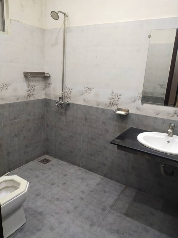 10 MARLA UPPER PORTION AVAILABLE FOR RENT NEAR WAPDA TOWN GOL CHAKKAR UCP UNIVERSITY 3